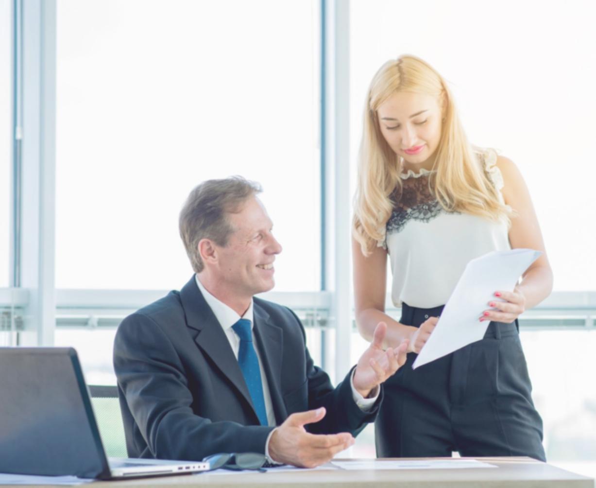 Moderne Friseur-Ausrüstung und Arbeitsumgebung